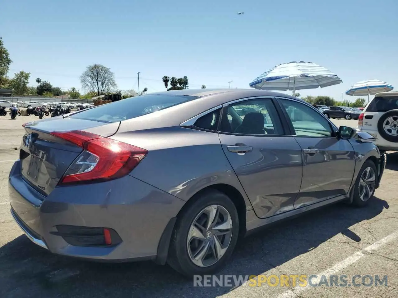 3 Photograph of a damaged car 19XFC2F60LE207850 HONDA CIVIC 2020