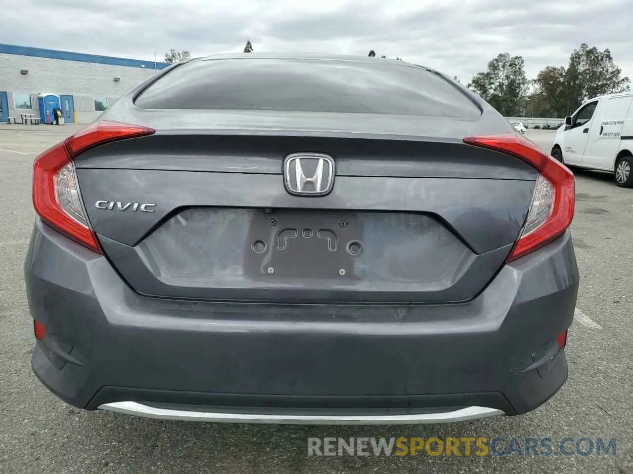 6 Photograph of a damaged car 19XFC2F61LE210319 HONDA CIVIC 2020