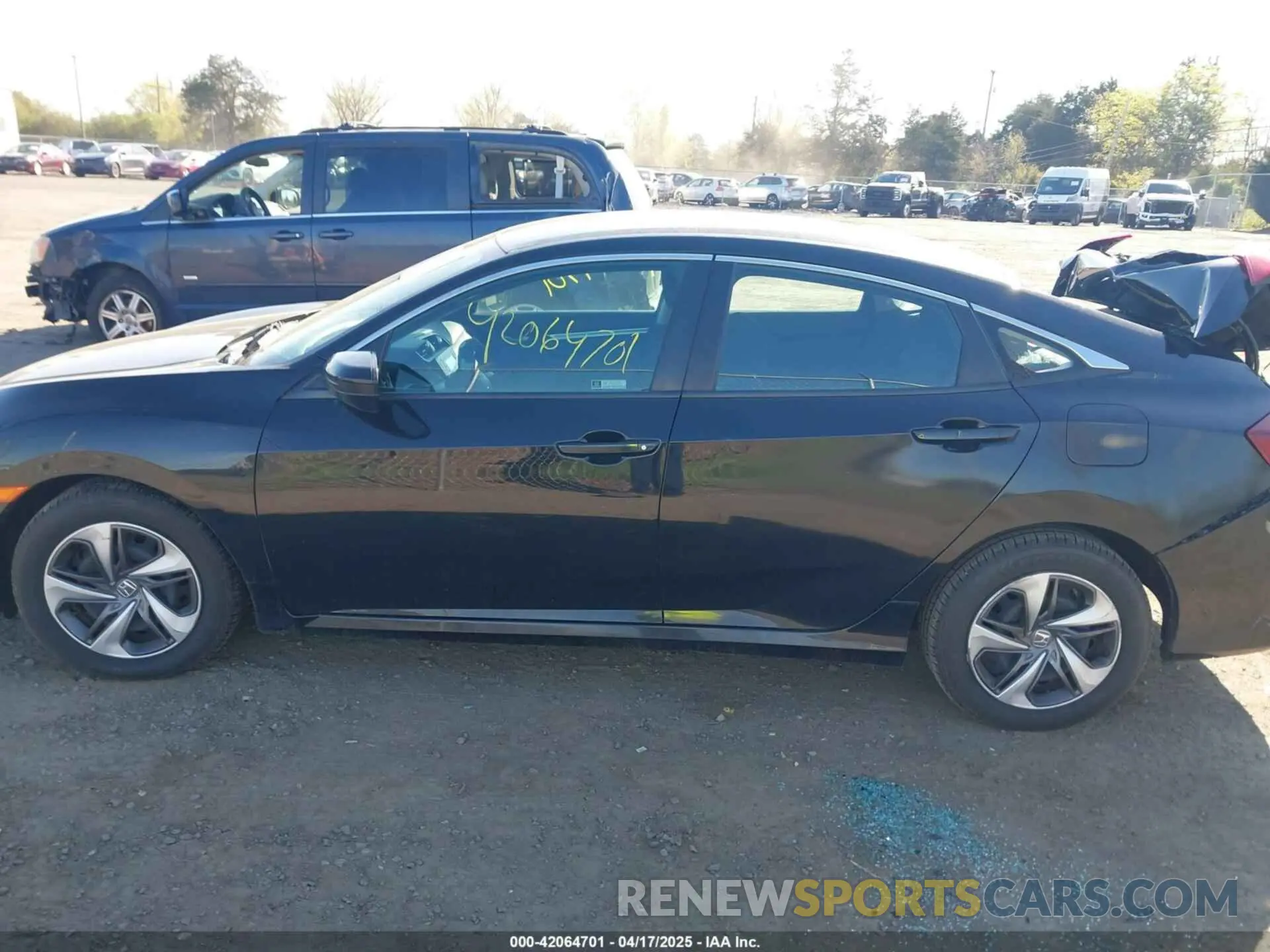 14 Photograph of a damaged car 19XFC2F61LE210952 HONDA CIVIC 2020