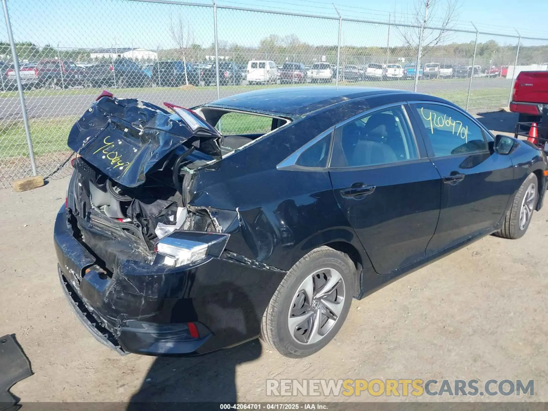 4 Photograph of a damaged car 19XFC2F61LE210952 HONDA CIVIC 2020