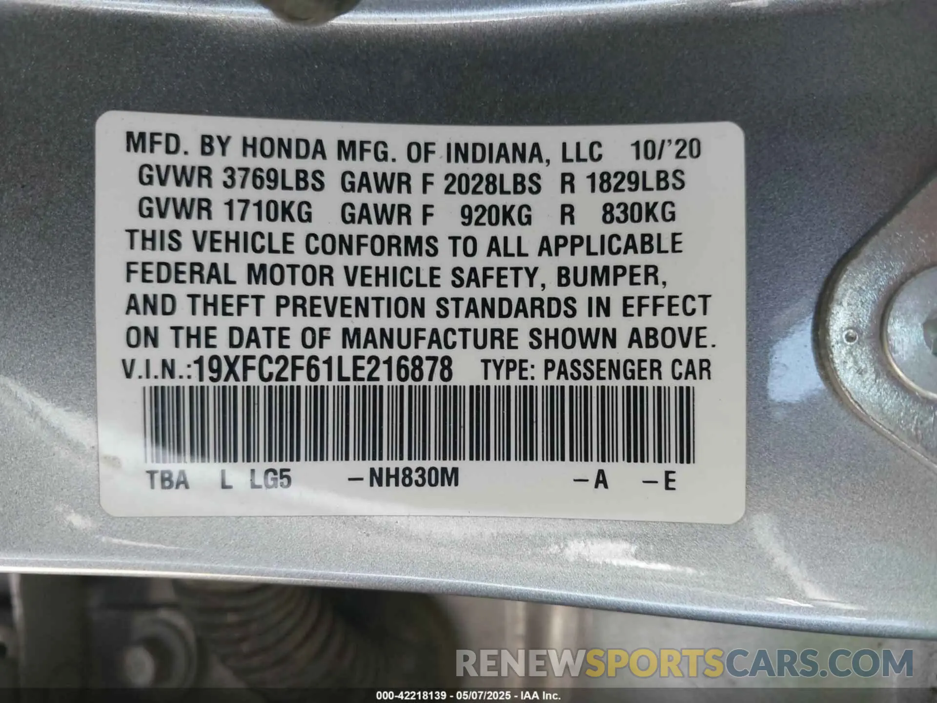 9 Photograph of a damaged car 19XFC2F61LE216878 HONDA CIVIC 2020