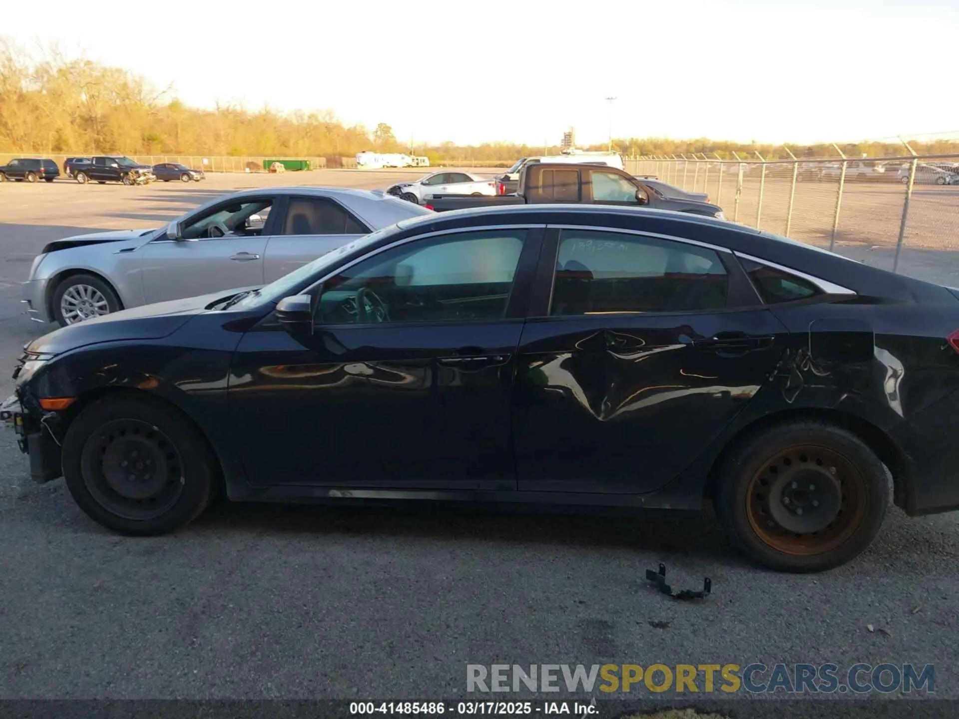 14 Photograph of a damaged car 19XFC2F62LE005527 HONDA CIVIC 2020