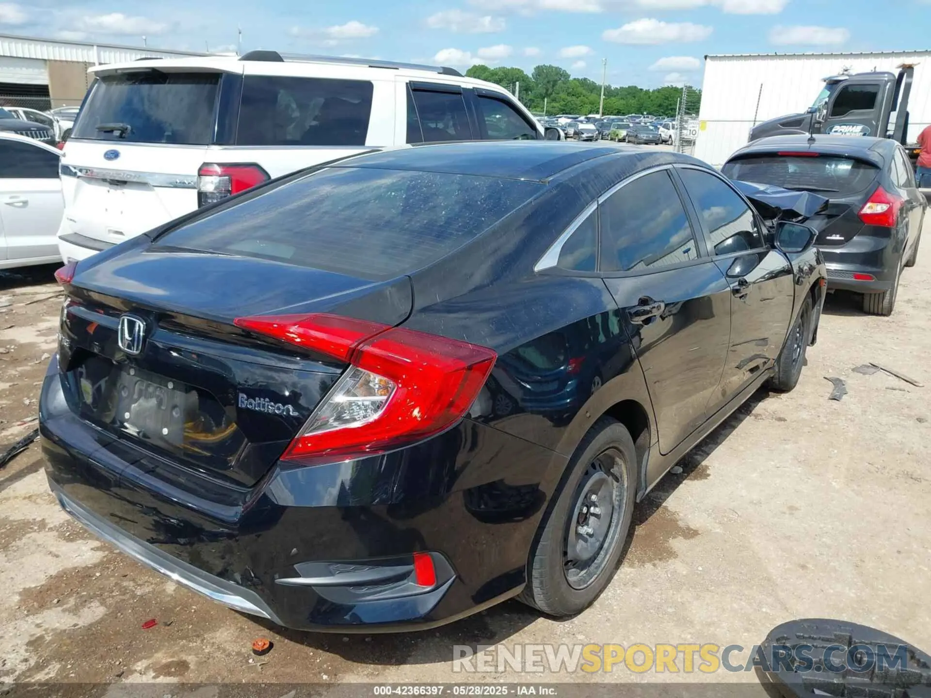 4 Photograph of a damaged car 19XFC2F62LE019394 HONDA CIVIC 2020