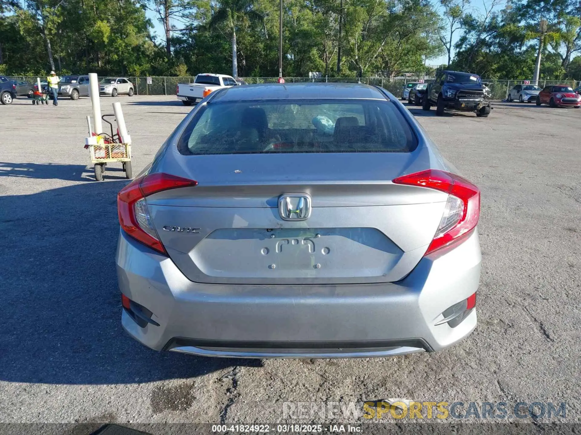 16 Photograph of a damaged car 19XFC2F63LE004953 HONDA CIVIC 2020