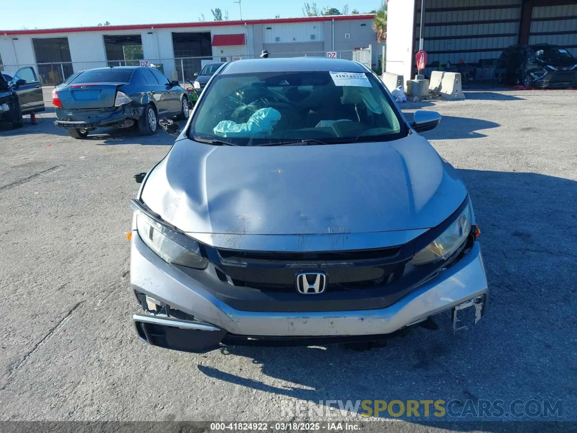 6 Photograph of a damaged car 19XFC2F63LE004953 HONDA CIVIC 2020