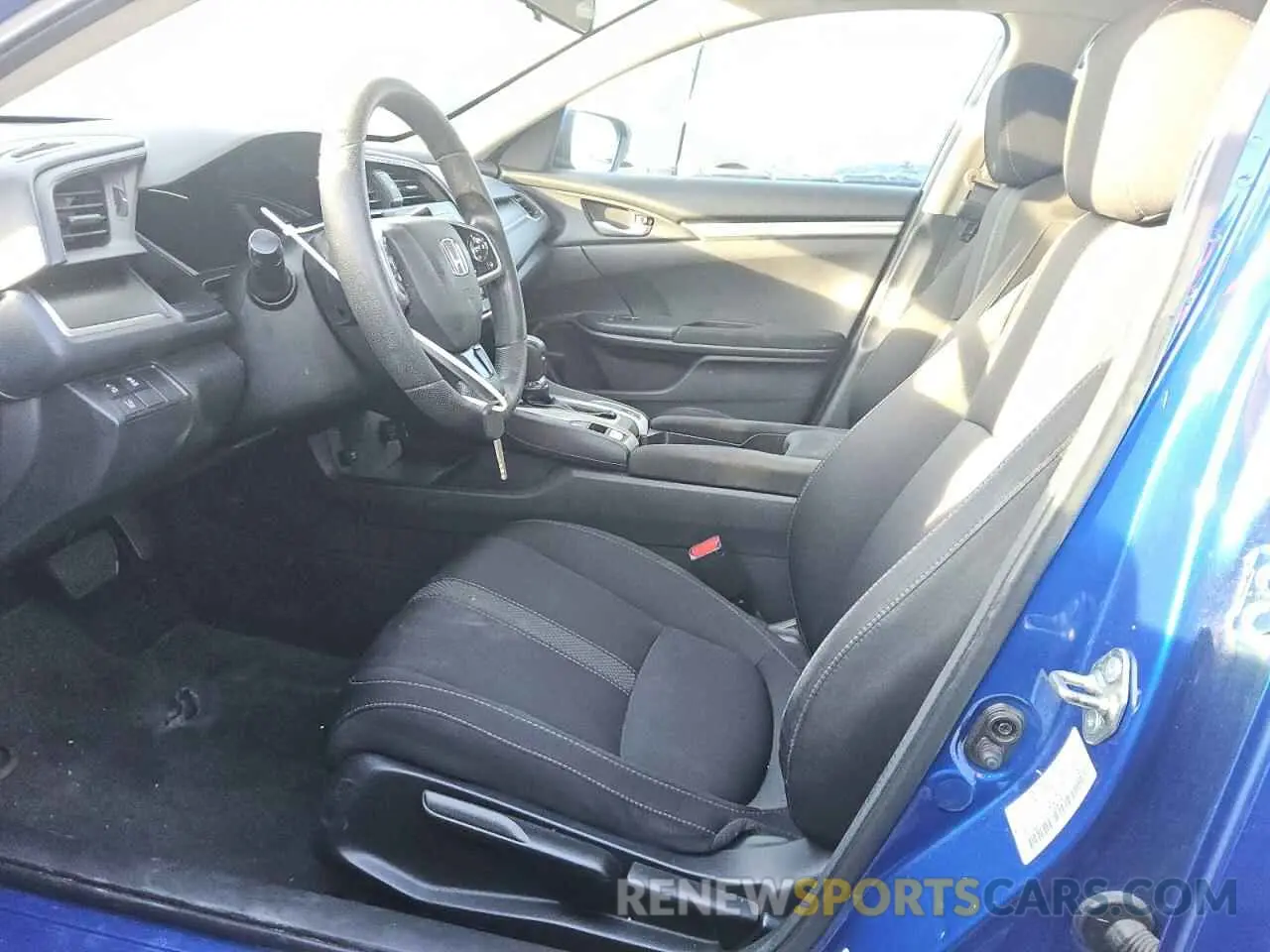 7 Photograph of a damaged car 19XFC2F63LE006539 HONDA CIVIC 2020