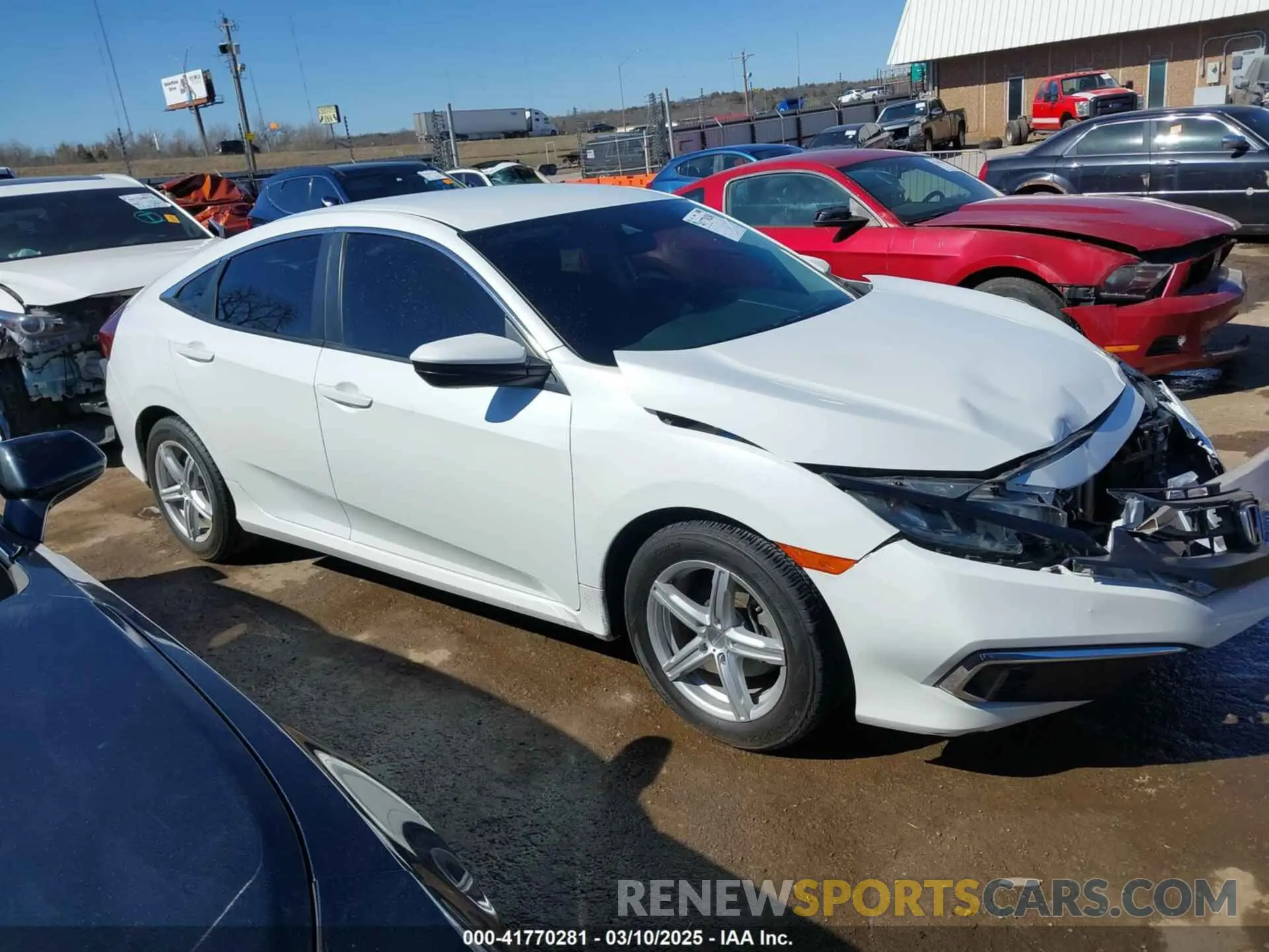 13 Photograph of a damaged car 19XFC2F63LE019596 HONDA CIVIC 2020