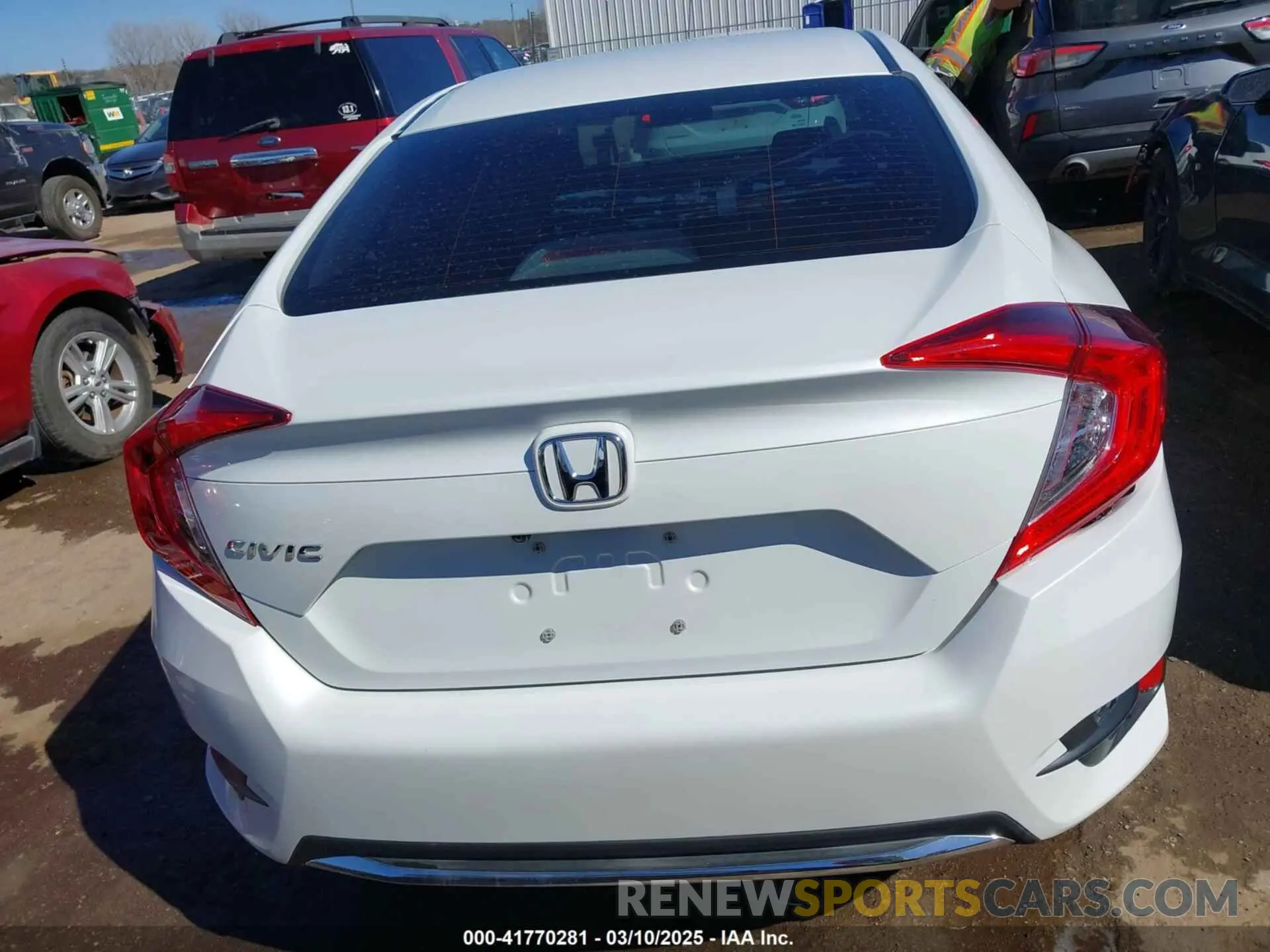 16 Photograph of a damaged car 19XFC2F63LE019596 HONDA CIVIC 2020