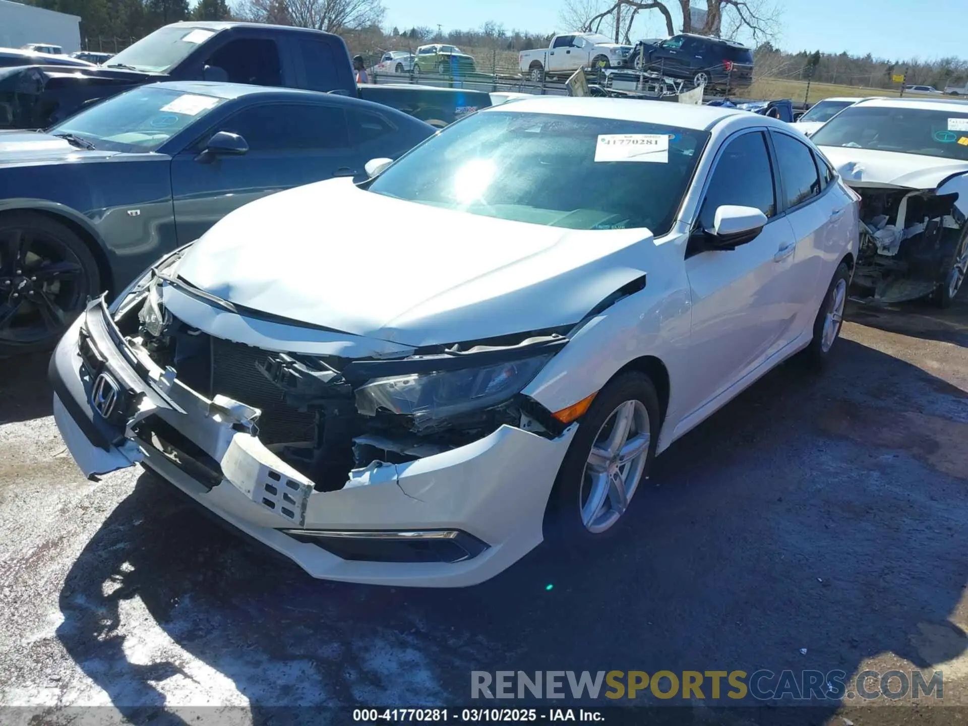 2 Photograph of a damaged car 19XFC2F63LE019596 HONDA CIVIC 2020