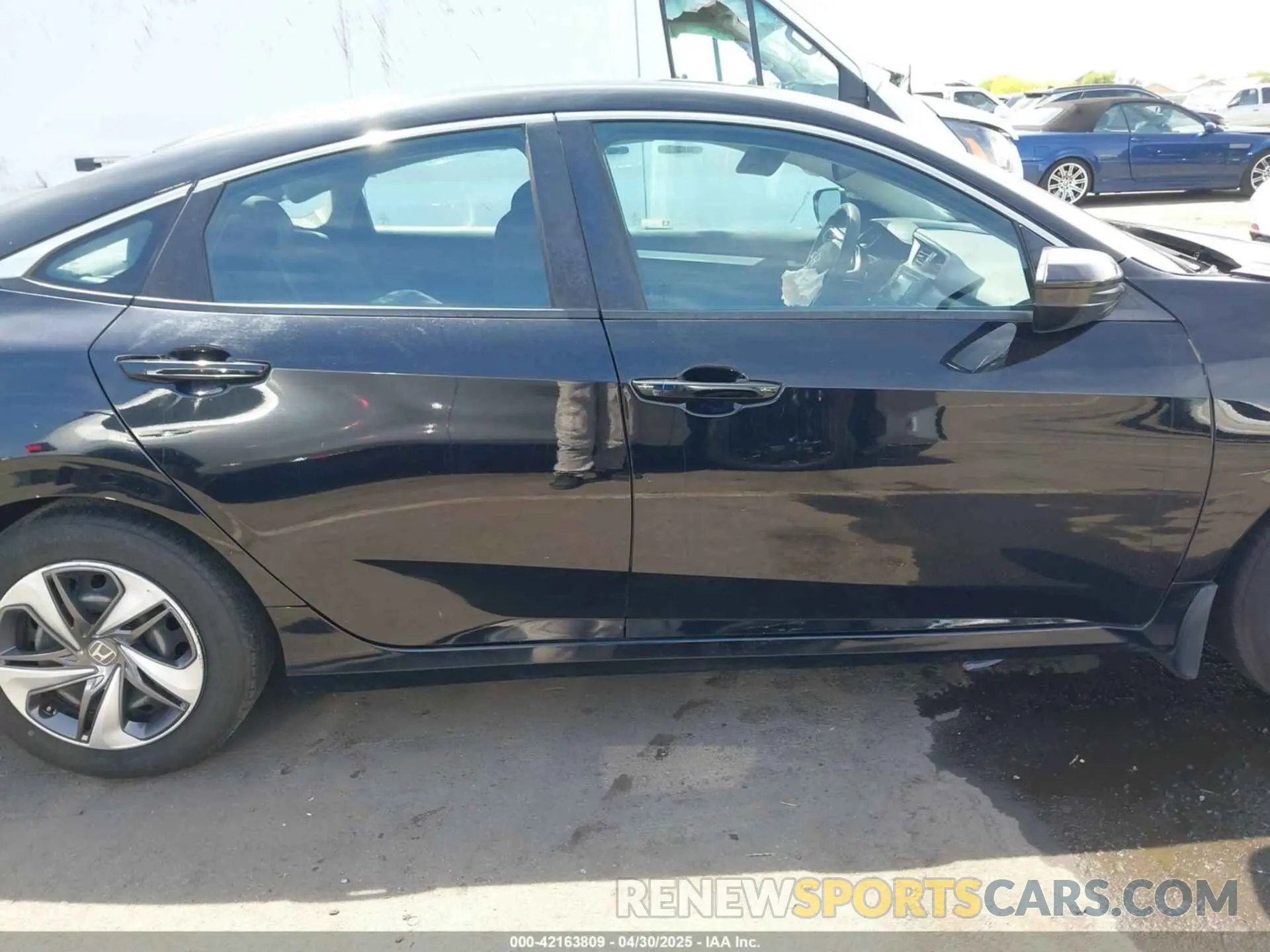 13 Photograph of a damaged car 19XFC2F63LE210936 HONDA CIVIC 2020