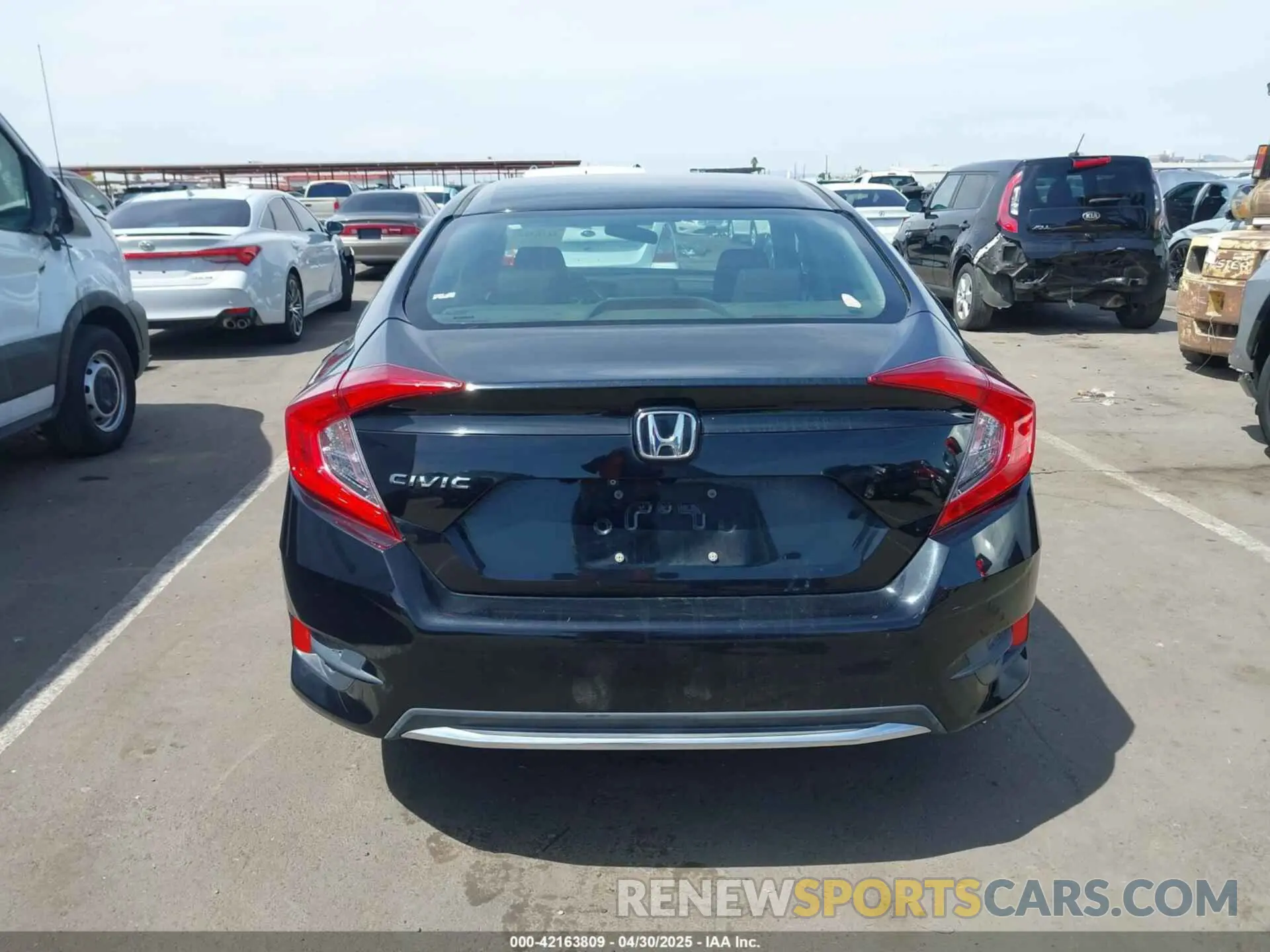 16 Photograph of a damaged car 19XFC2F63LE210936 HONDA CIVIC 2020