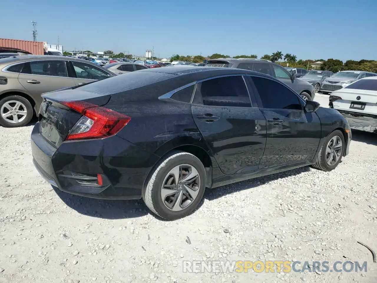 3 Photograph of a damaged car 19XFC2F64LE021440 HONDA CIVIC 2020