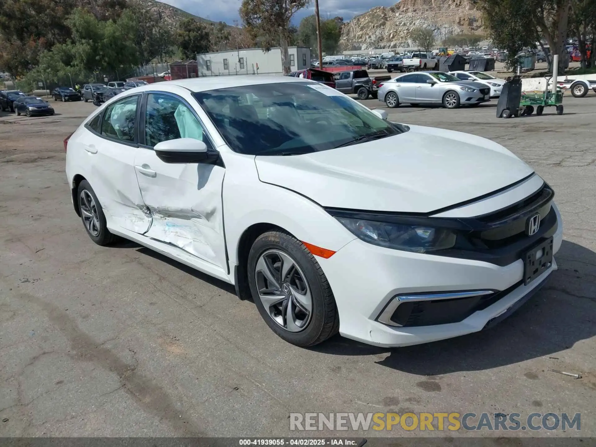 1 Photograph of a damaged car 19XFC2F64LE201551 HONDA CIVIC 2020