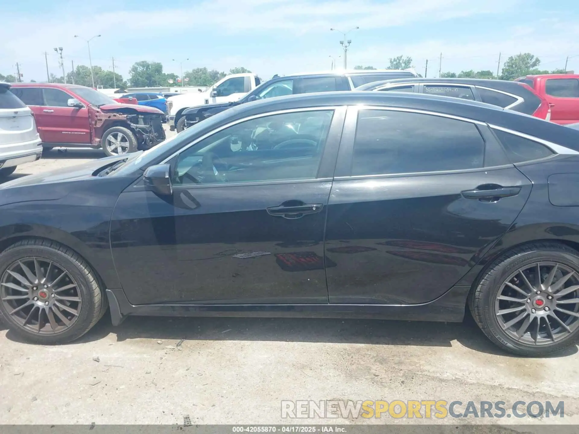 14 Photograph of a damaged car 19XFC2F65LE003996 HONDA CIVIC 2020