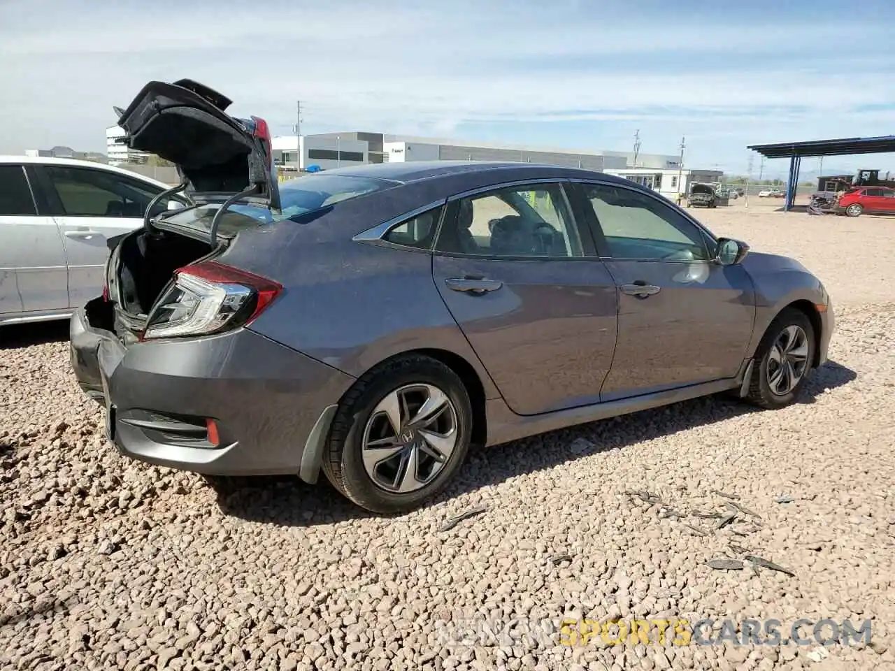 3 Photograph of a damaged car 19XFC2F65LE009345 HONDA CIVIC 2020