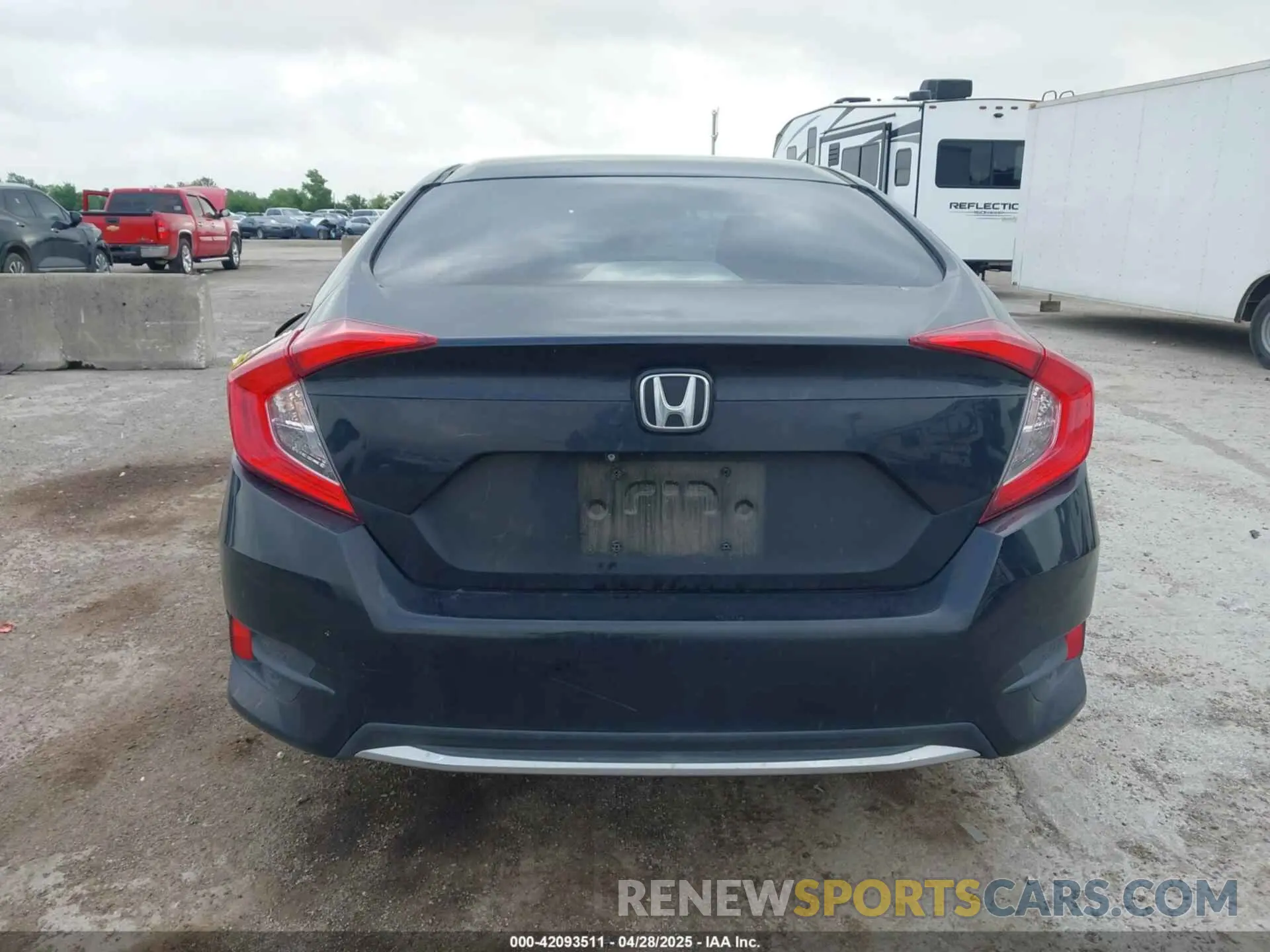 16 Photograph of a damaged car 19XFC2F65LE010270 HONDA CIVIC 2020