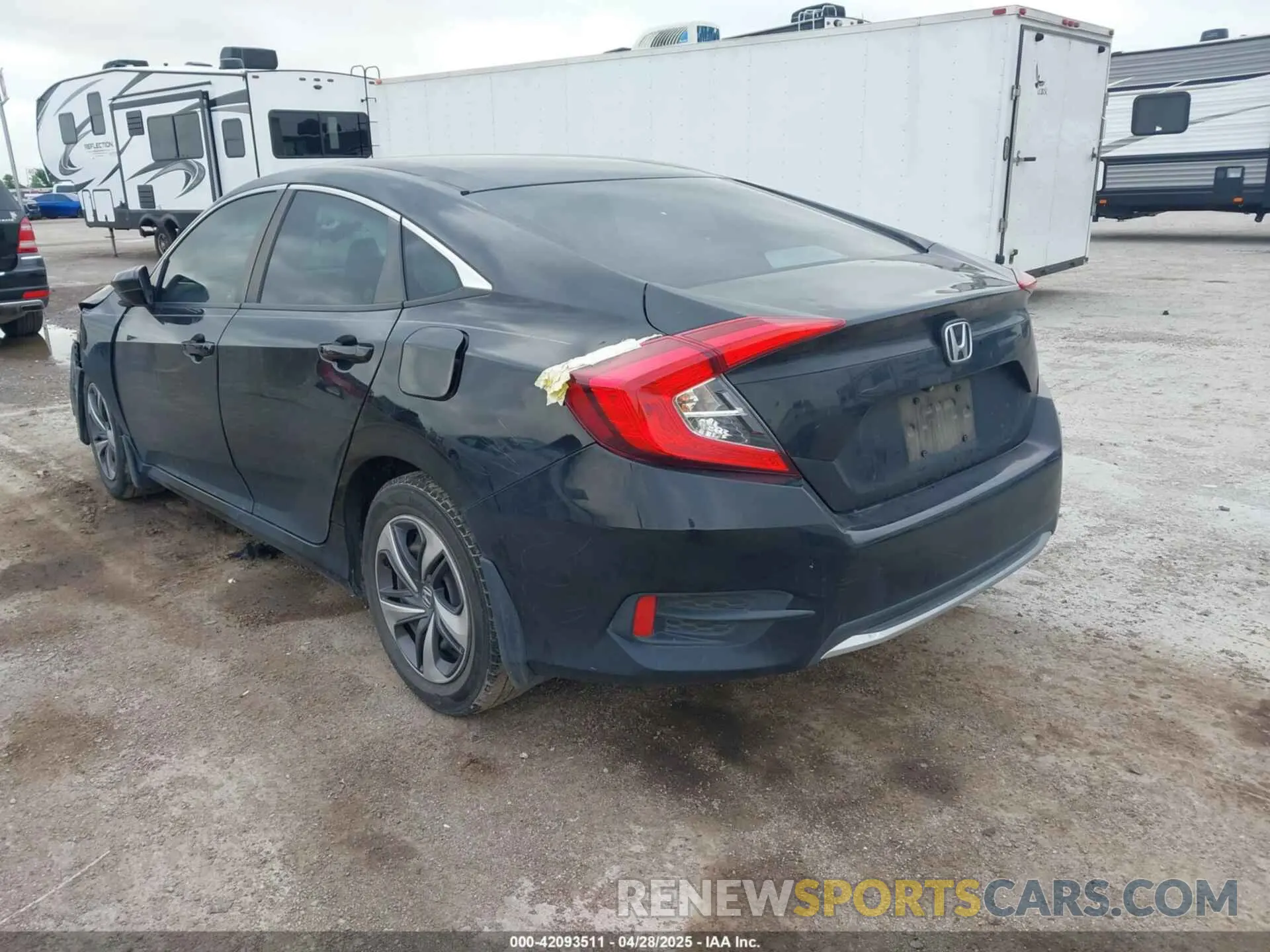 3 Photograph of a damaged car 19XFC2F65LE010270 HONDA CIVIC 2020