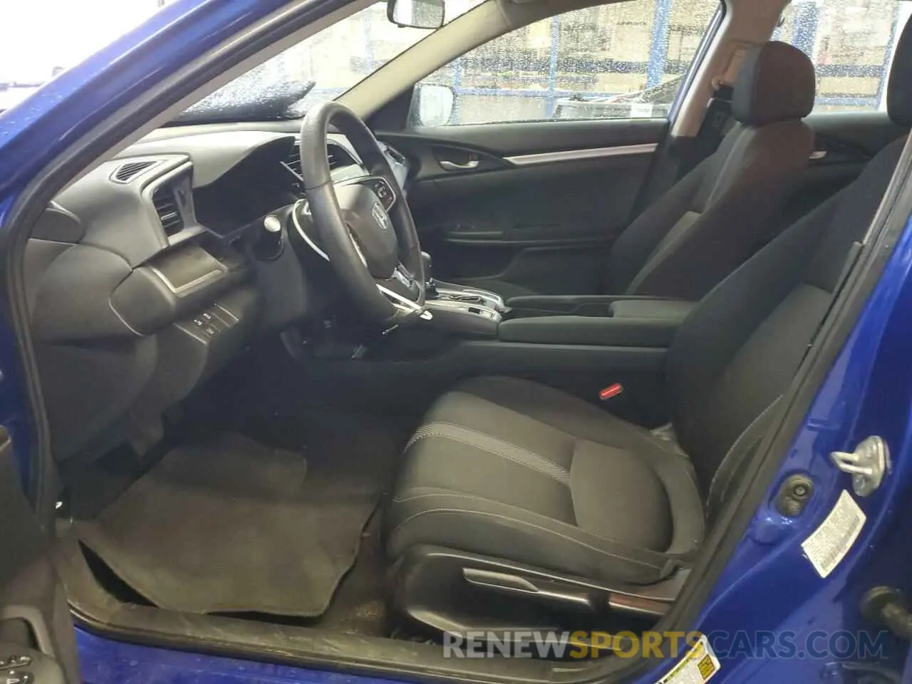7 Photograph of a damaged car 19XFC2F65LE031054 HONDA CIVIC 2020