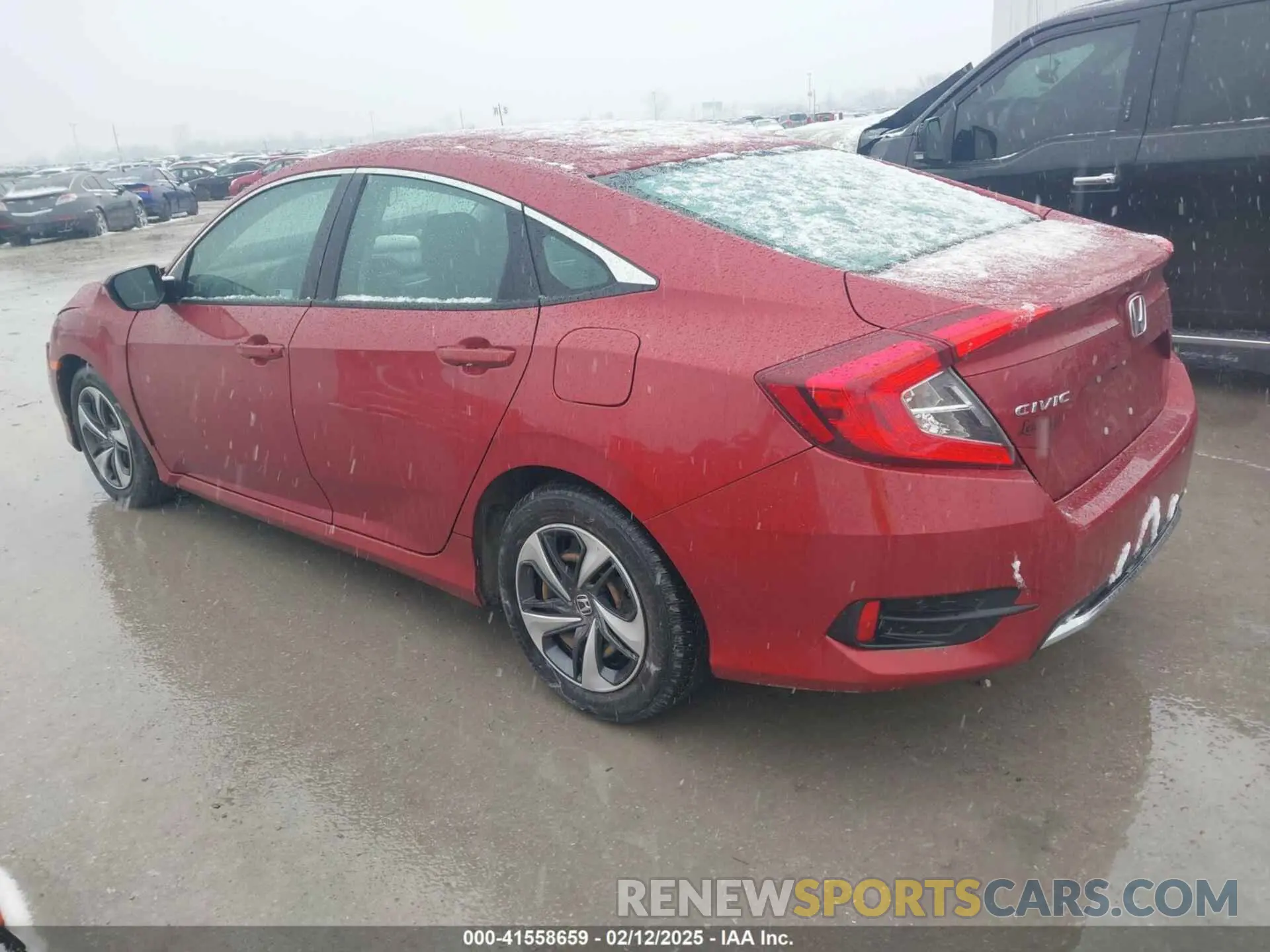 3 Photograph of a damaged car 19XFC2F66LE005563 HONDA CIVIC 2020