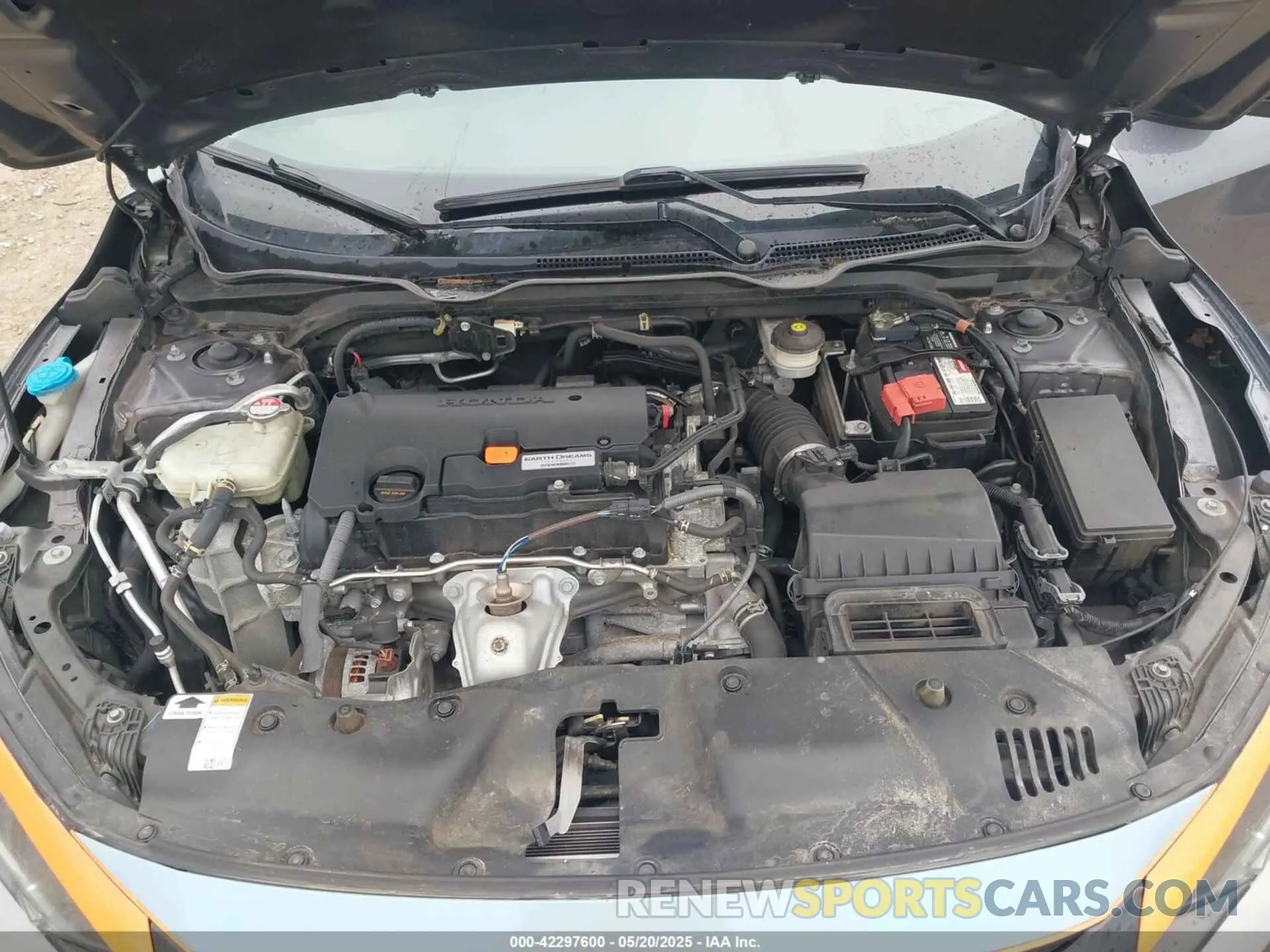10 Photograph of a damaged car 19XFC2F66LE012481 HONDA CIVIC 2020
