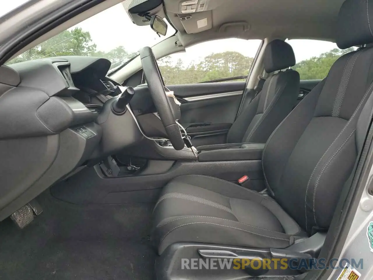 7 Photograph of a damaged car 19XFC2F66LE012867 HONDA CIVIC 2020
