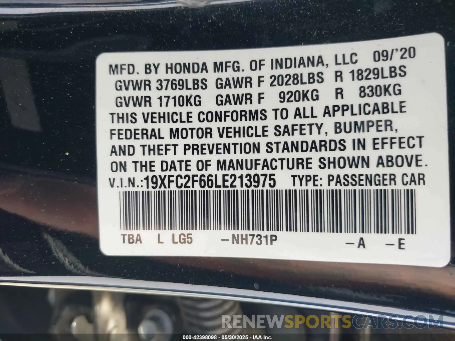 9 Photograph of a damaged car 19XFC2F66LE213975 HONDA CIVIC 2020