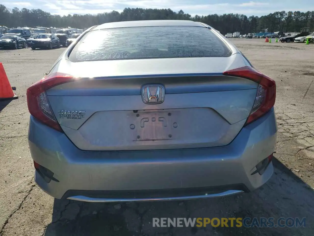 6 Photograph of a damaged car 19XFC2F67LE017270 HONDA CIVIC 2020