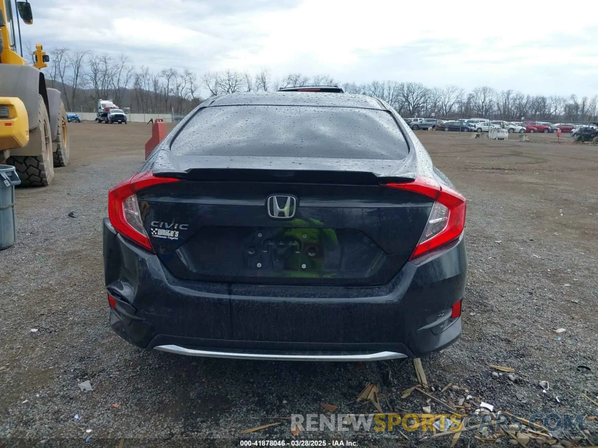 17 Photograph of a damaged car 19XFC2F67LE025661 HONDA CIVIC 2020