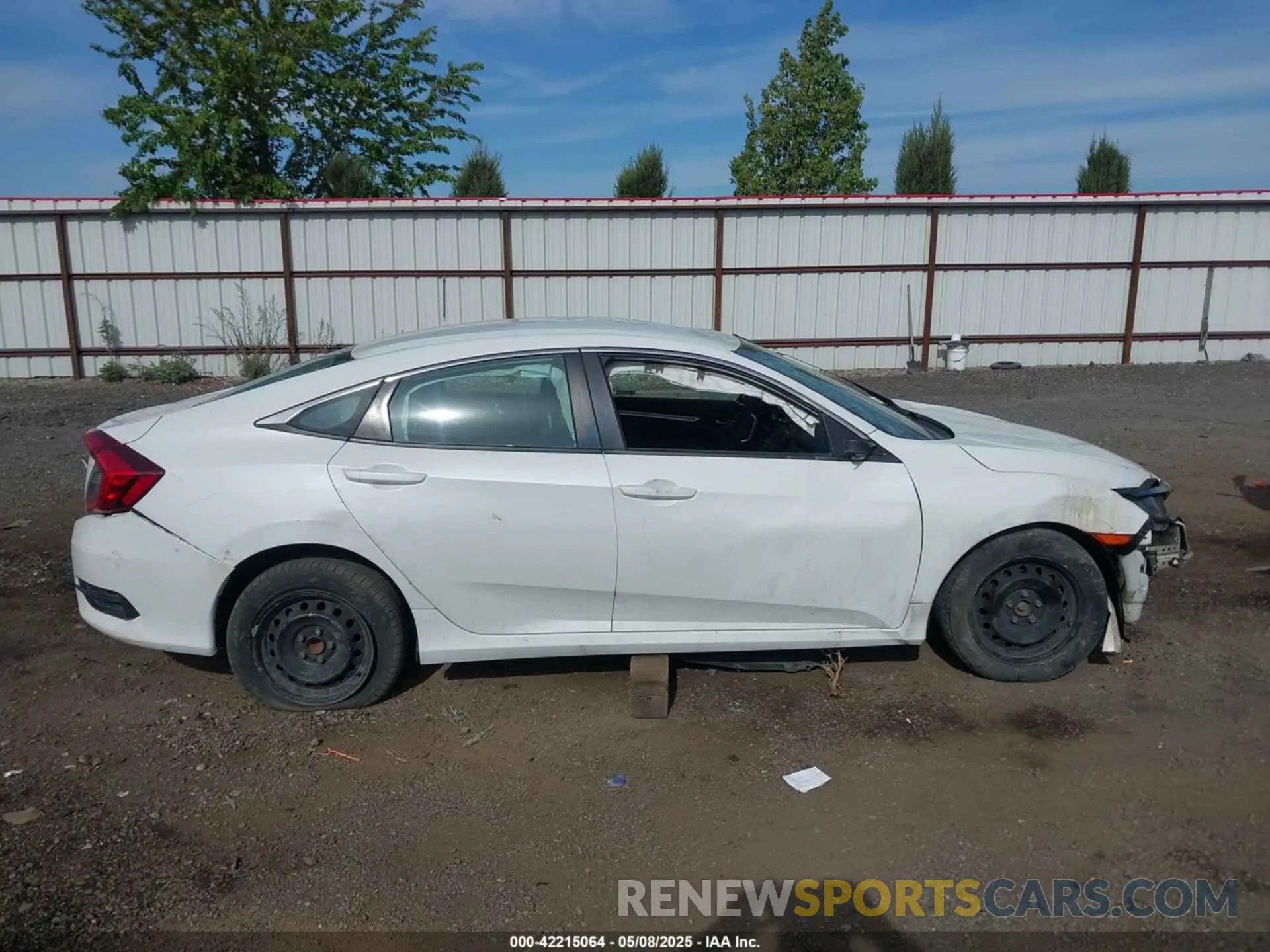 14 Photograph of a damaged car 19XFC2F67LE207036 HONDA CIVIC 2020