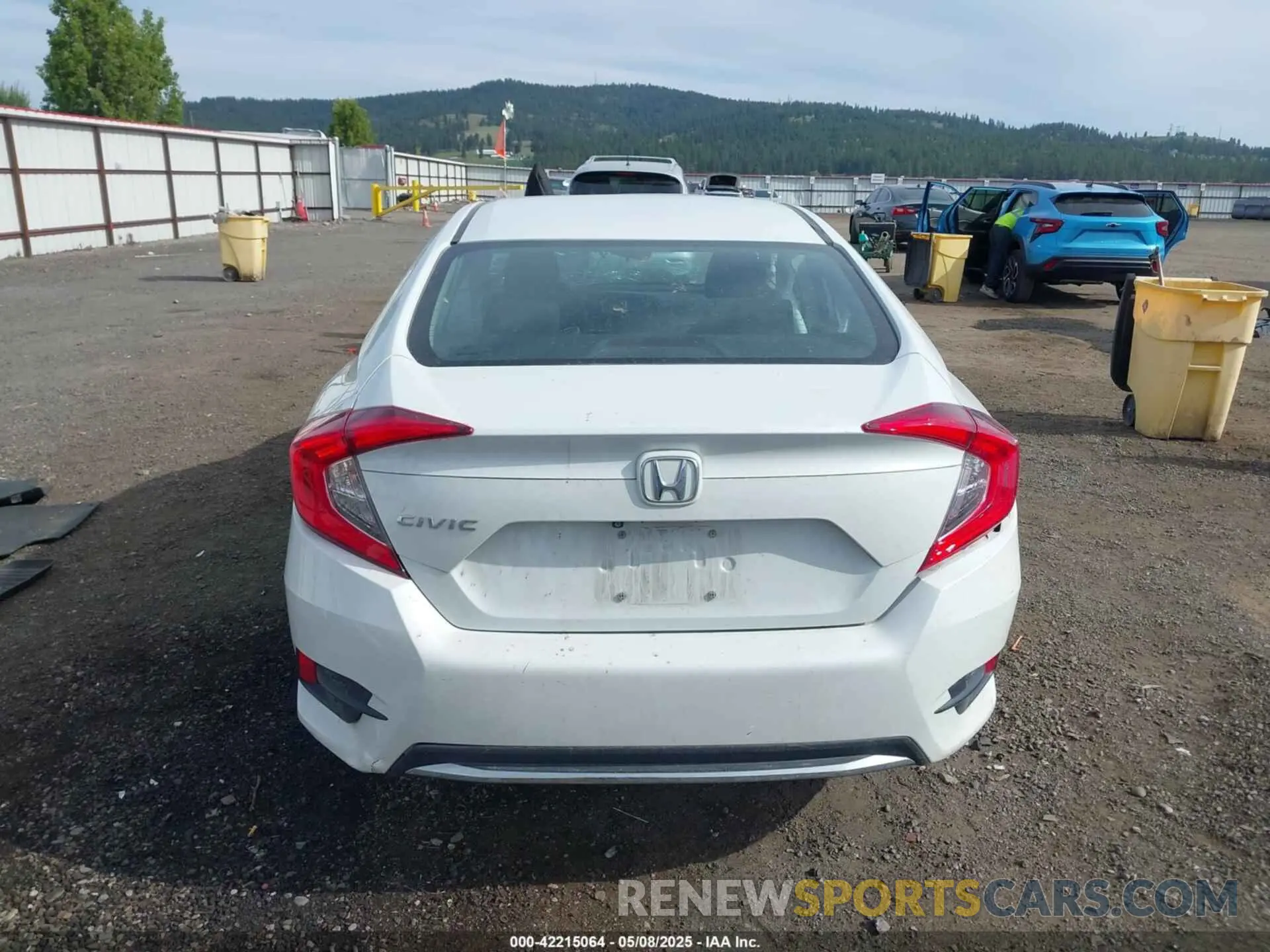 17 Photograph of a damaged car 19XFC2F67LE207036 HONDA CIVIC 2020