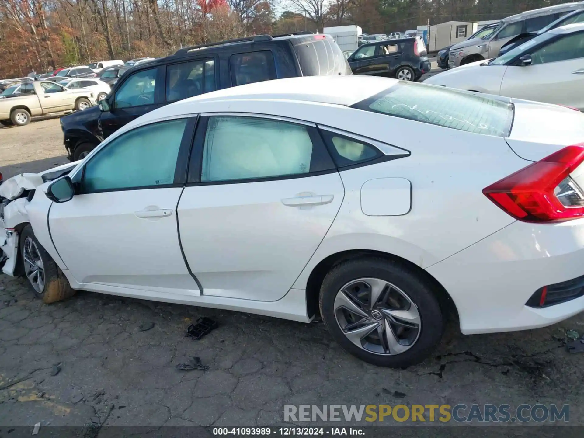 14 Photograph of a damaged car 19XFC2F67LE212446 HONDA CIVIC 2020