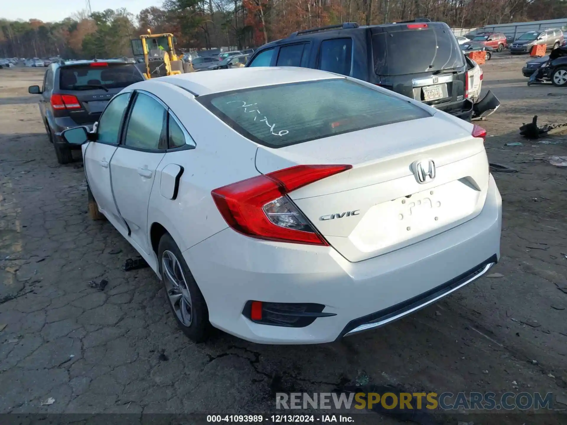 3 Photograph of a damaged car 19XFC2F67LE212446 HONDA CIVIC 2020