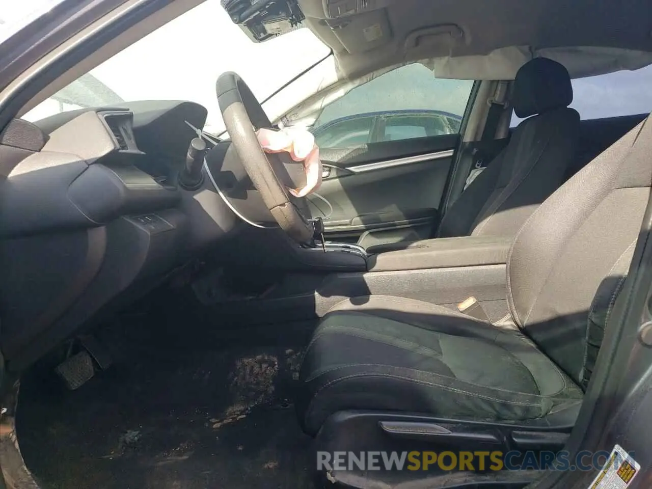 7 Photograph of a damaged car 19XFC2F67LE212639 HONDA CIVIC 2020