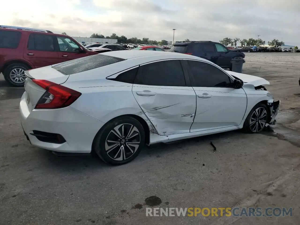 3 Photograph of a damaged car 19XFC2F68LE004530 HONDA CIVIC 2020