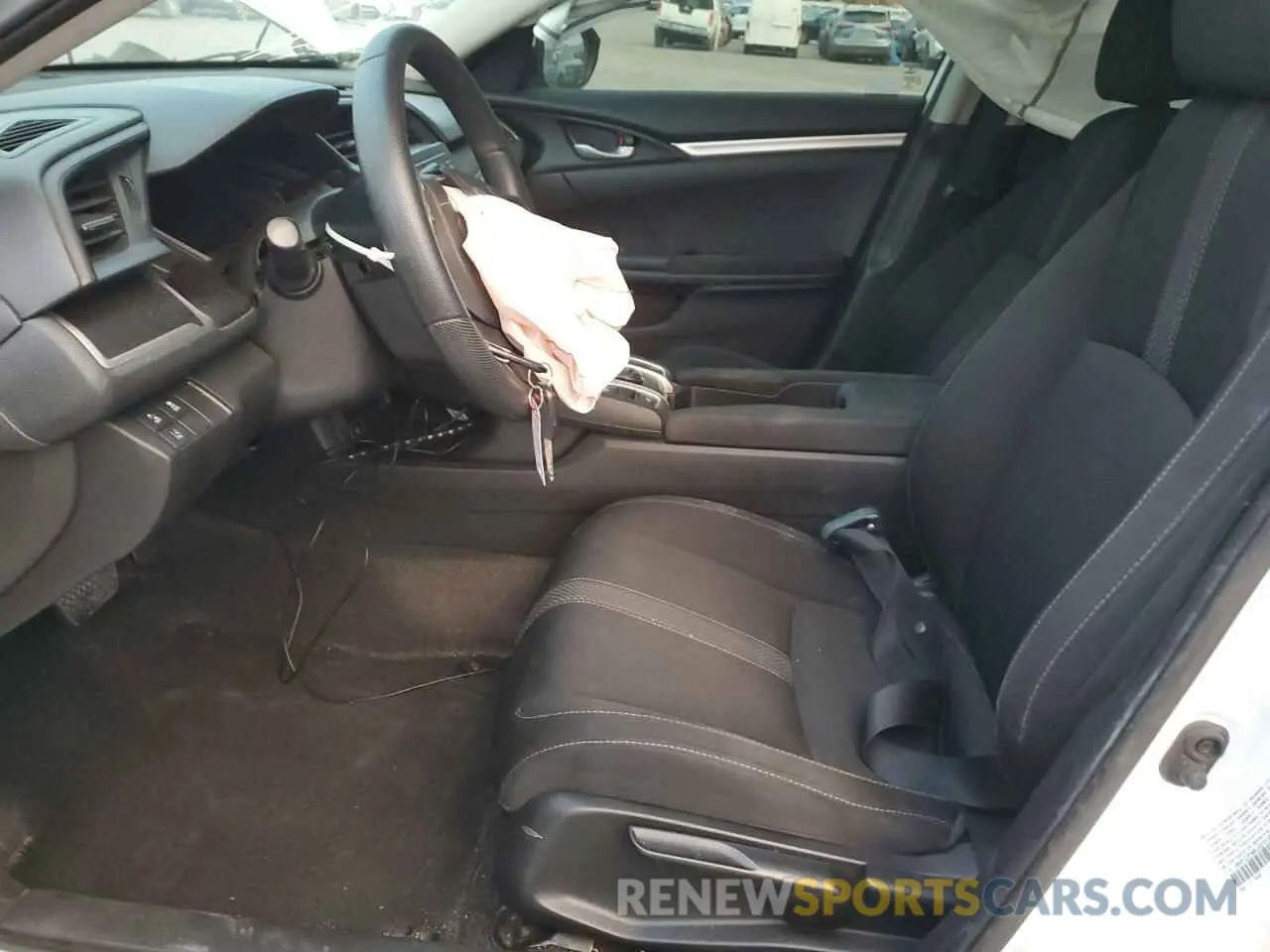 7 Photograph of a damaged car 19XFC2F68LE013180 HONDA CIVIC 2020