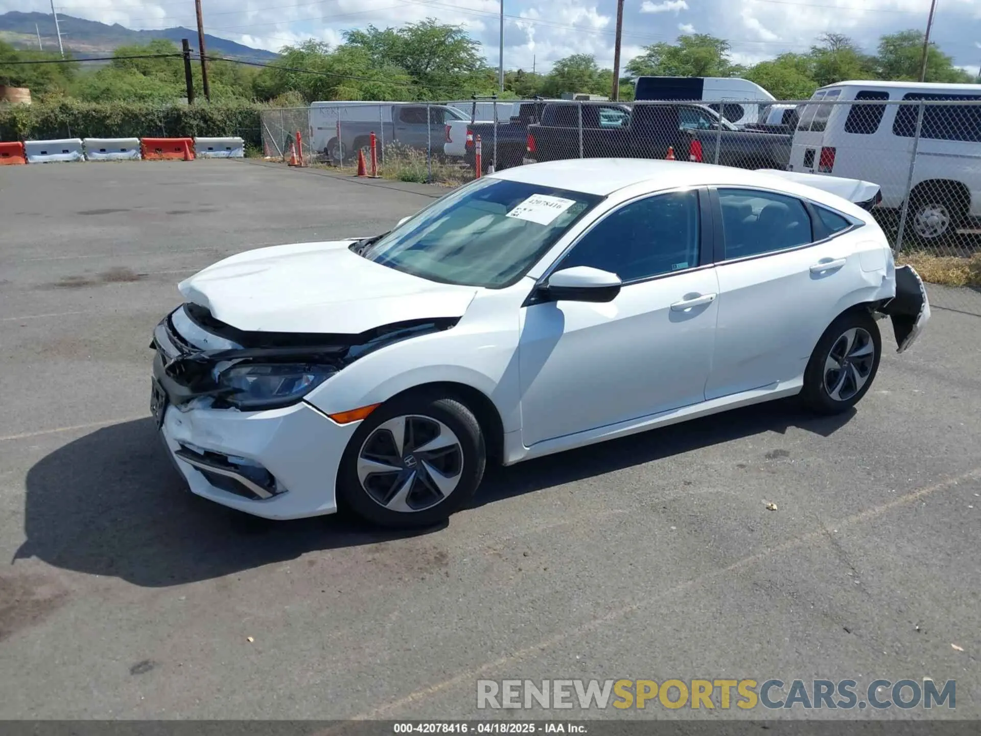 2 Photograph of a damaged car 19XFC2F69LE001975 HONDA CIVIC 2020