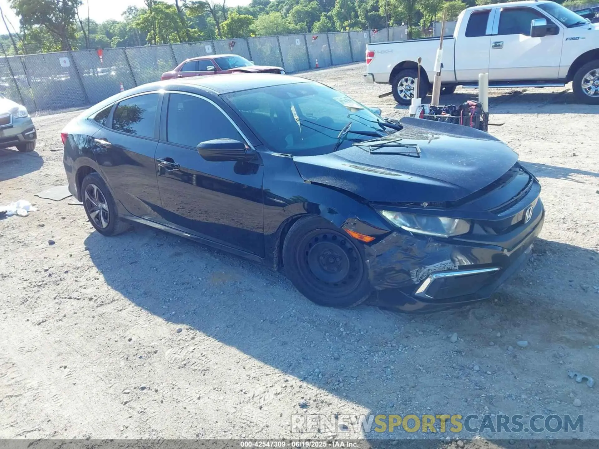 1 Photograph of a damaged car 19XFC2F69LE004472 HONDA CIVIC 2020