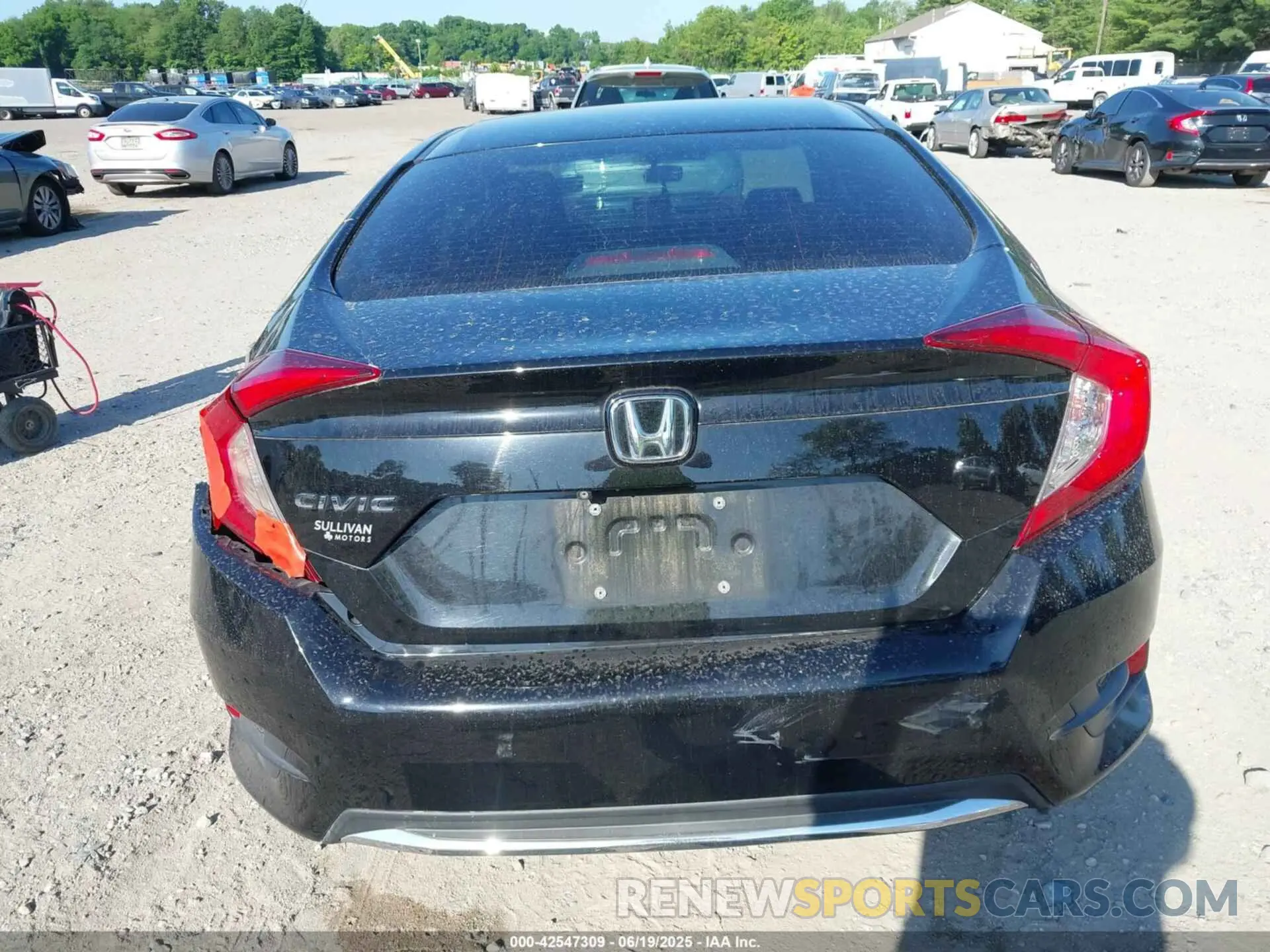 16 Photograph of a damaged car 19XFC2F69LE004472 HONDA CIVIC 2020