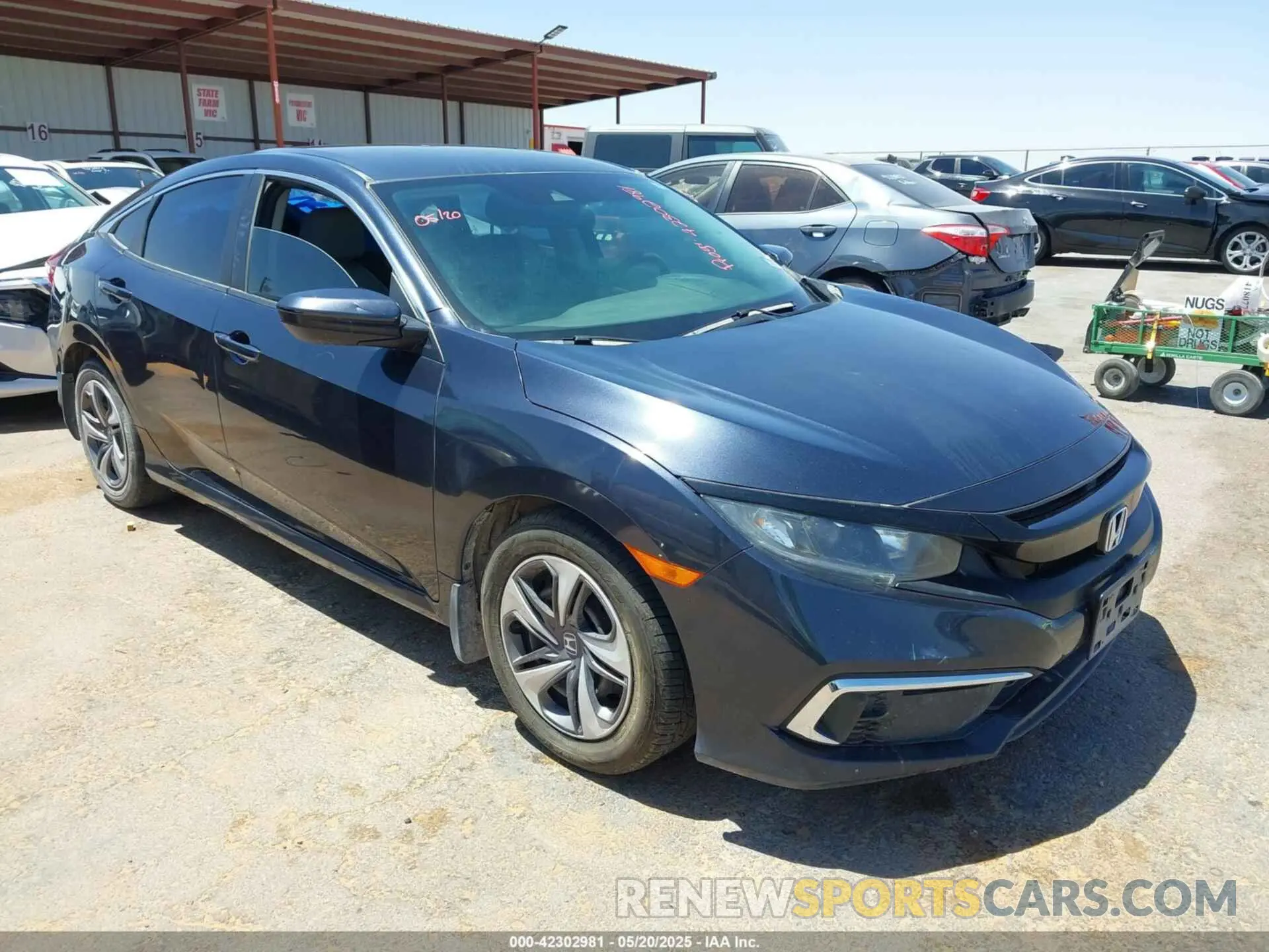 1 Photograph of a damaged car 19XFC2F69LE016136 HONDA CIVIC 2020