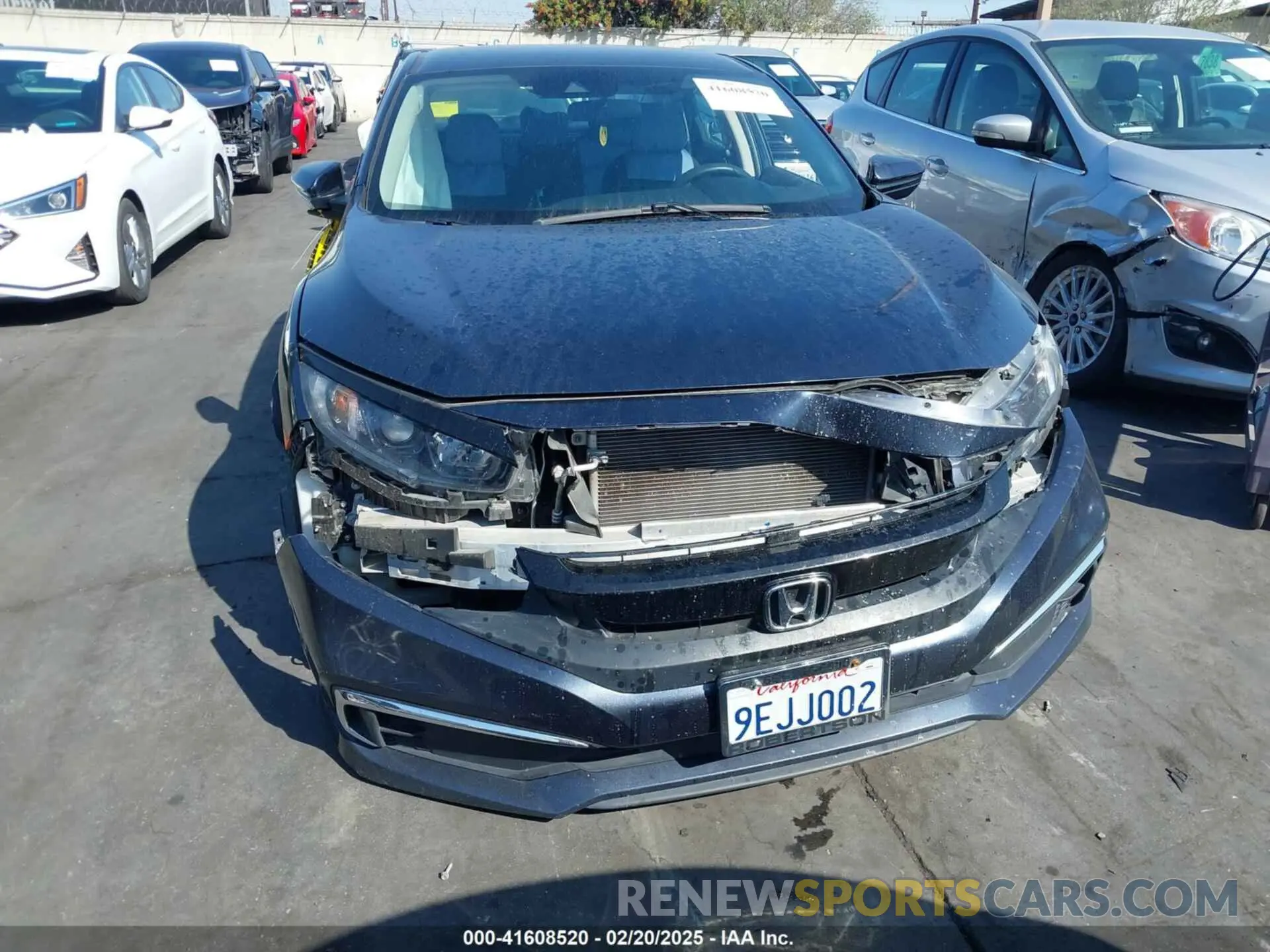 12 Photograph of a damaged car 19XFC2F69LE203697 HONDA CIVIC 2020