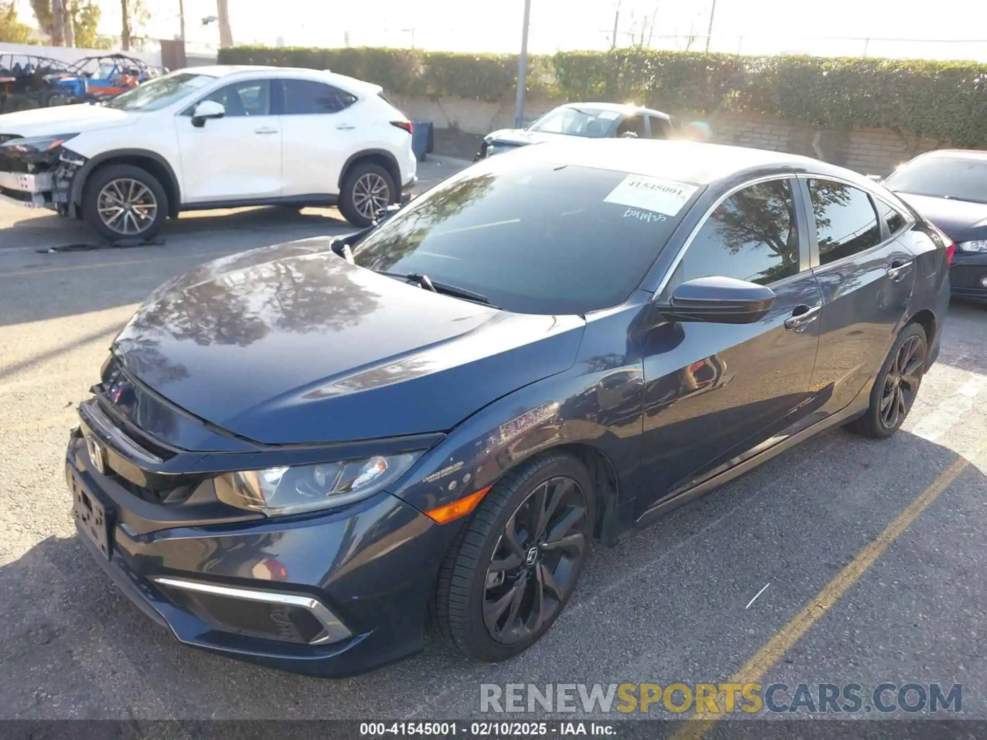 2 Photograph of a damaged car 19XFC2F69LE211332 HONDA CIVIC 2020