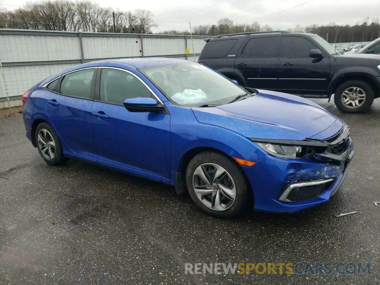 4 Photograph of a damaged car 19XFC2F69LE216160 HONDA CIVIC 2020