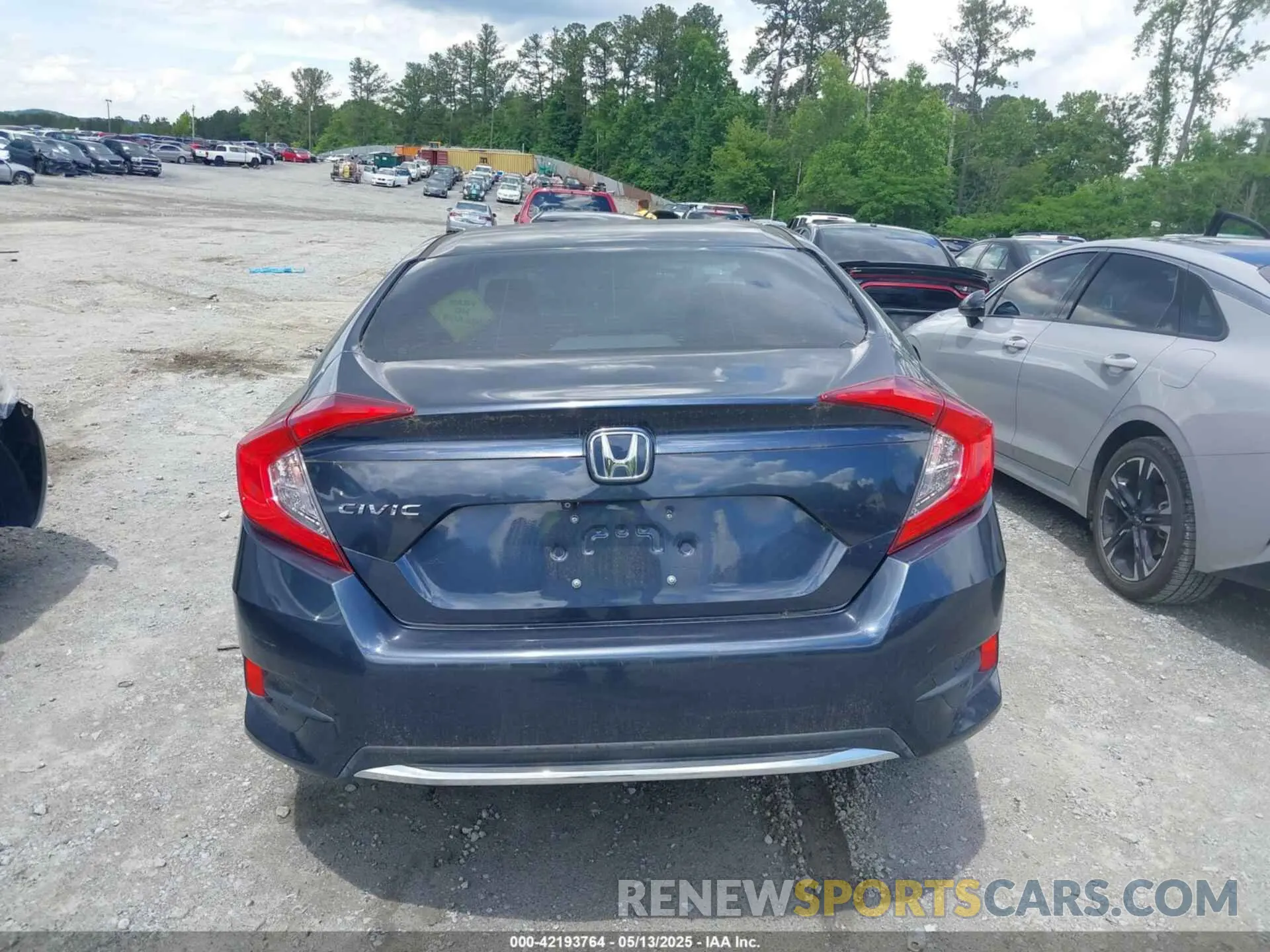 15 Photograph of a damaged car 19XFC2F6XLE015643 HONDA CIVIC 2020