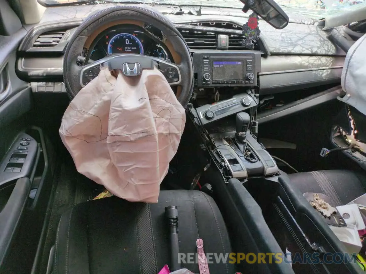 8 Photograph of a damaged car 19XFC2F6XLE021765 HONDA CIVIC 2020