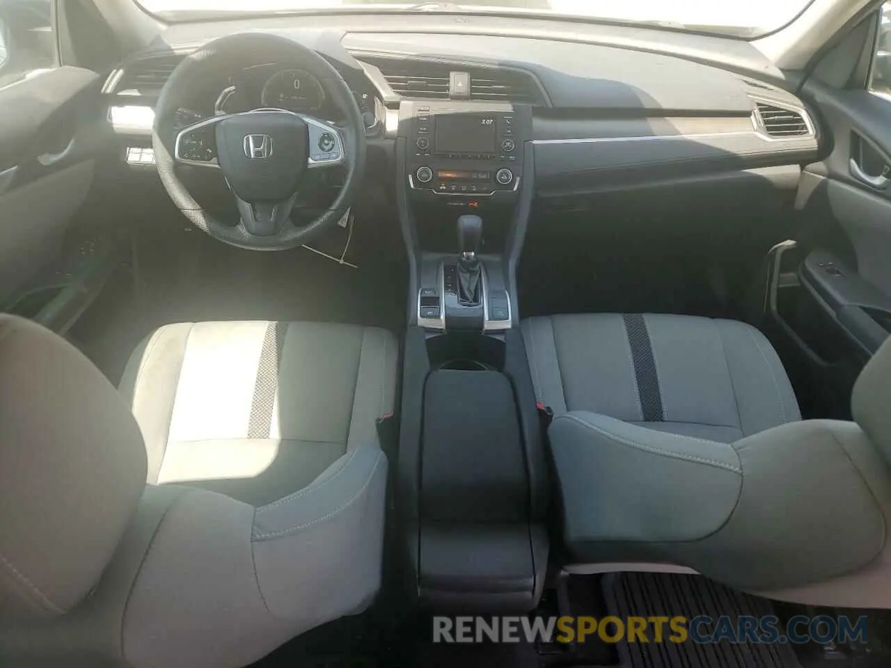 8 Photograph of a damaged car 19XFC2F6XLE203806 HONDA CIVIC 2020