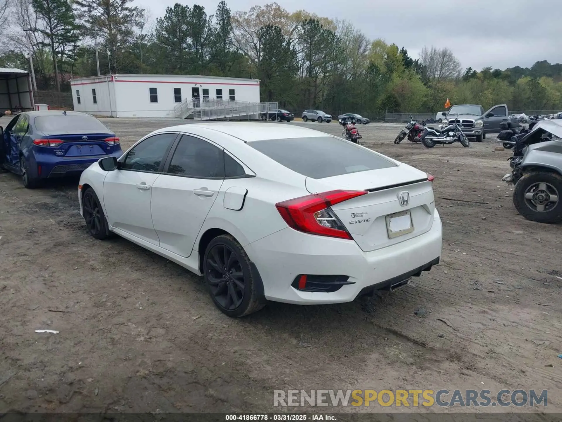 3 Photograph of a damaged car 19XFC2F80LE007388 HONDA CIVIC 2020
