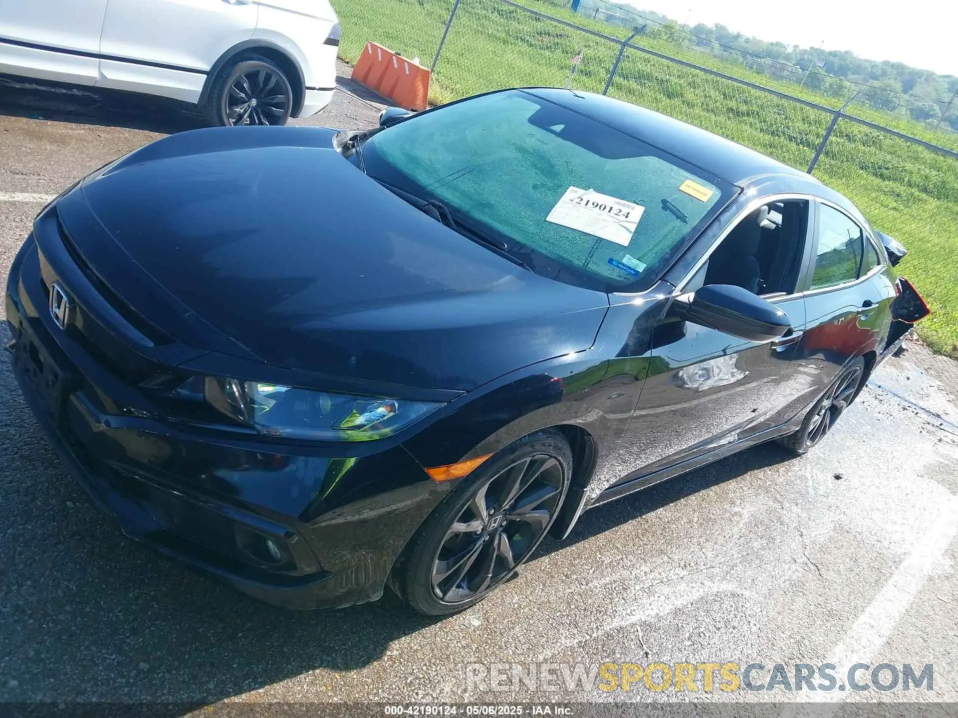 2 Photograph of a damaged car 19XFC2F80LE016284 HONDA CIVIC 2020