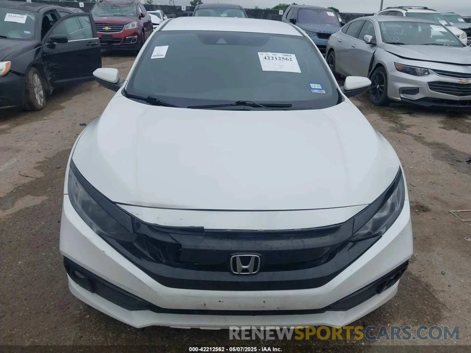 12 Photograph of a damaged car 19XFC2F80LE017161 HONDA CIVIC 2020