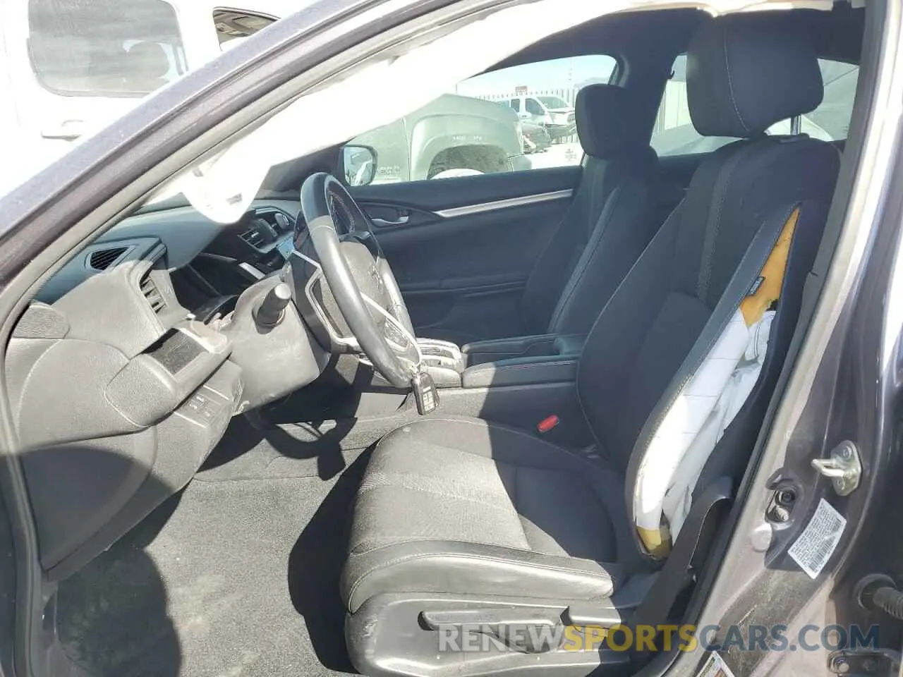 7 Photograph of a damaged car 19XFC2F80LE020609 HONDA CIVIC 2020