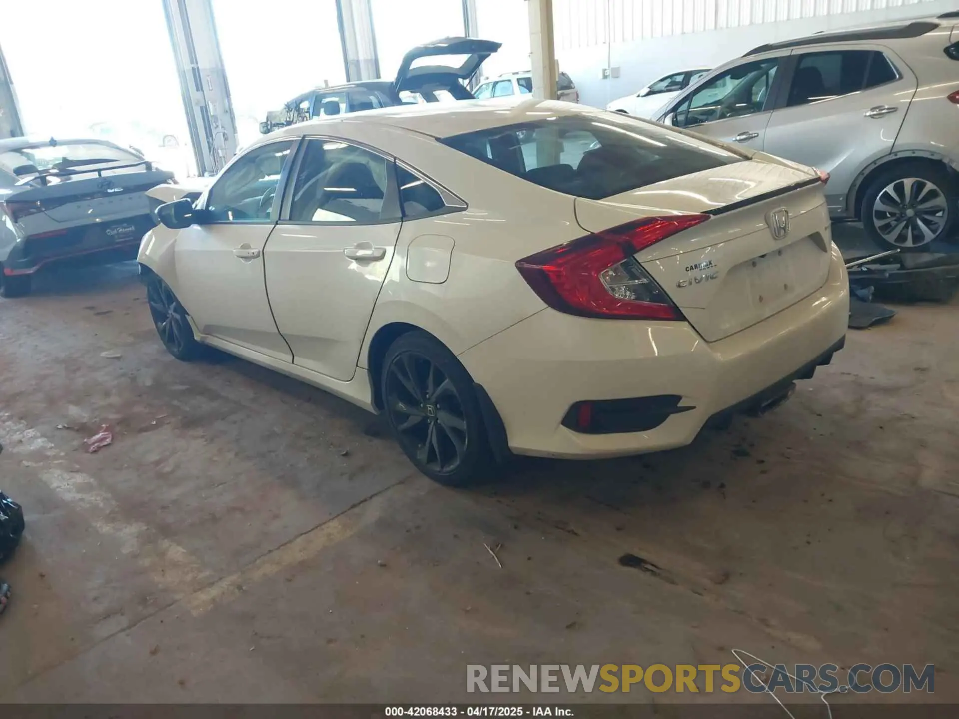 3 Photograph of a damaged car 19XFC2F80LE207719 HONDA CIVIC 2020